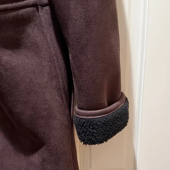 GAP Women's Dark Brown Teddy Jacket with Black Interior - Picture 13 of 15